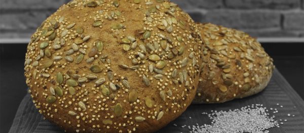 Produkt-Neuheit! 
Wir haben ein neues Brot im Sortiment, 
unser Urzeitlaib sieht nicht nur verführerisch aus sondern schmeckt mit Urgetreide besonders gut.